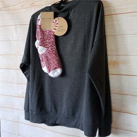 Rae Dunn "Santa's Favorite" Sweatshirt and Socks Set Women's Size Medium - Picture 6 of 11